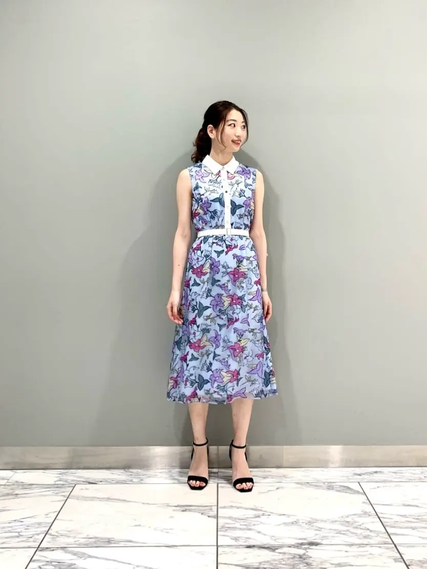 GRACE CONTINENTAL The Banquet eri コーディネート画像