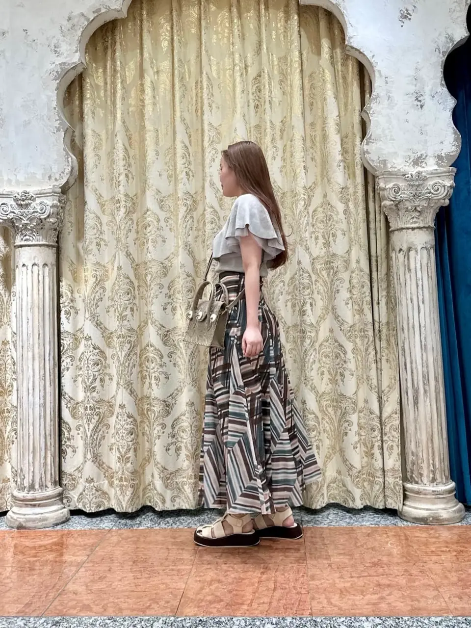 GRACE CONTINENTAL The Banquet 中根　里帆 コーディネート画像