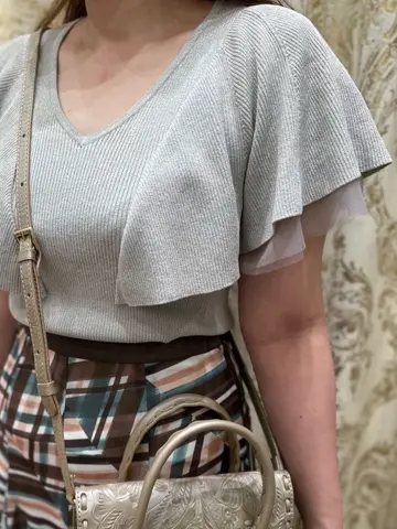 GRACE CONTINENTAL The Banquet 中根　里帆 コーディネート画像