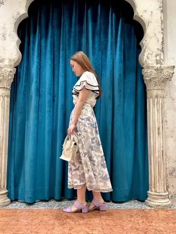 GRACE CONTINENTAL The Banquet 中根　里帆 コーディネート画像