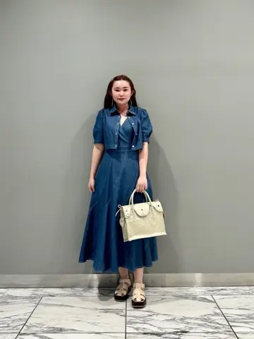 GRACE CONTINENTAL The Banquet 中根　里帆 コーディネート画像