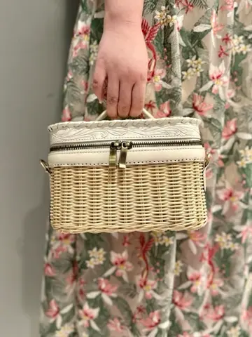 GRACE CONTINENTAL The Banquet 中根　里帆 コーディネート画像