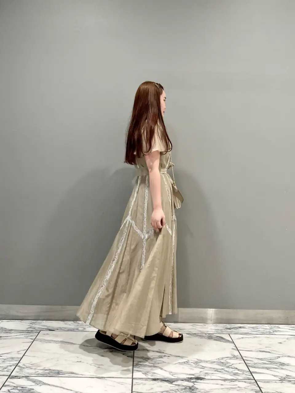 GRACE CONTINENTAL The Banquet 中根　里帆 コーディネート画像