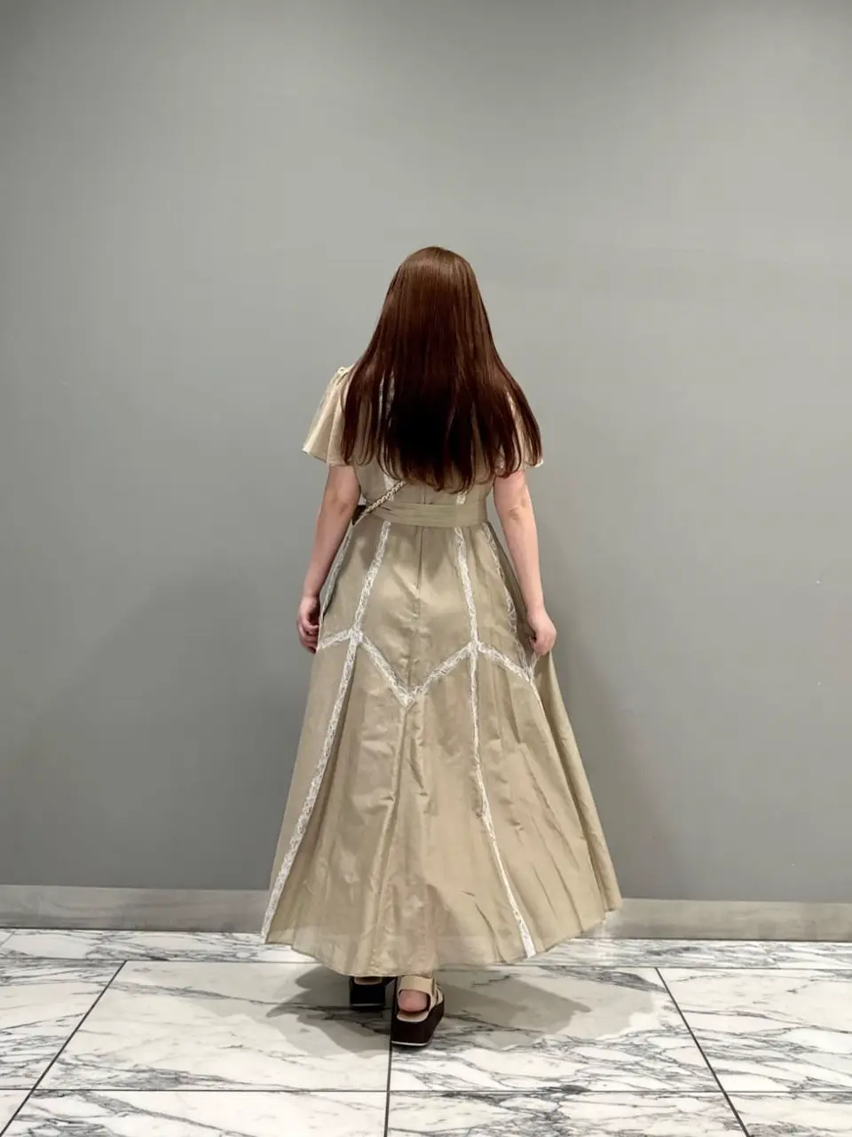 GRACE CONTINENTAL The Banquet 中根　里帆 コーディネート画像