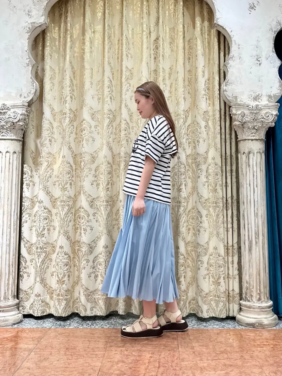 GRACE CONTINENTAL The Banquet 中根　里帆 コーディネート画像