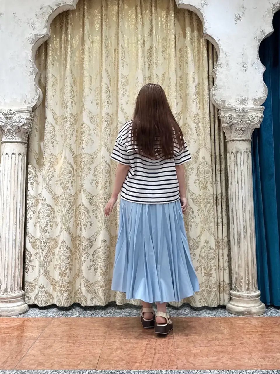 GRACE CONTINENTAL The Banquet 中根　里帆 コーディネート画像