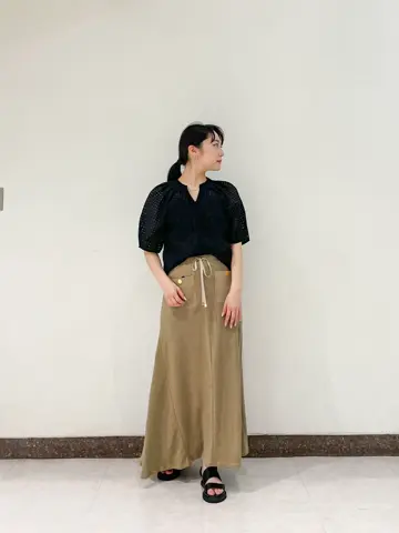 GRACE CONTINENTAL The Banquet SHOKO コーディネート画像