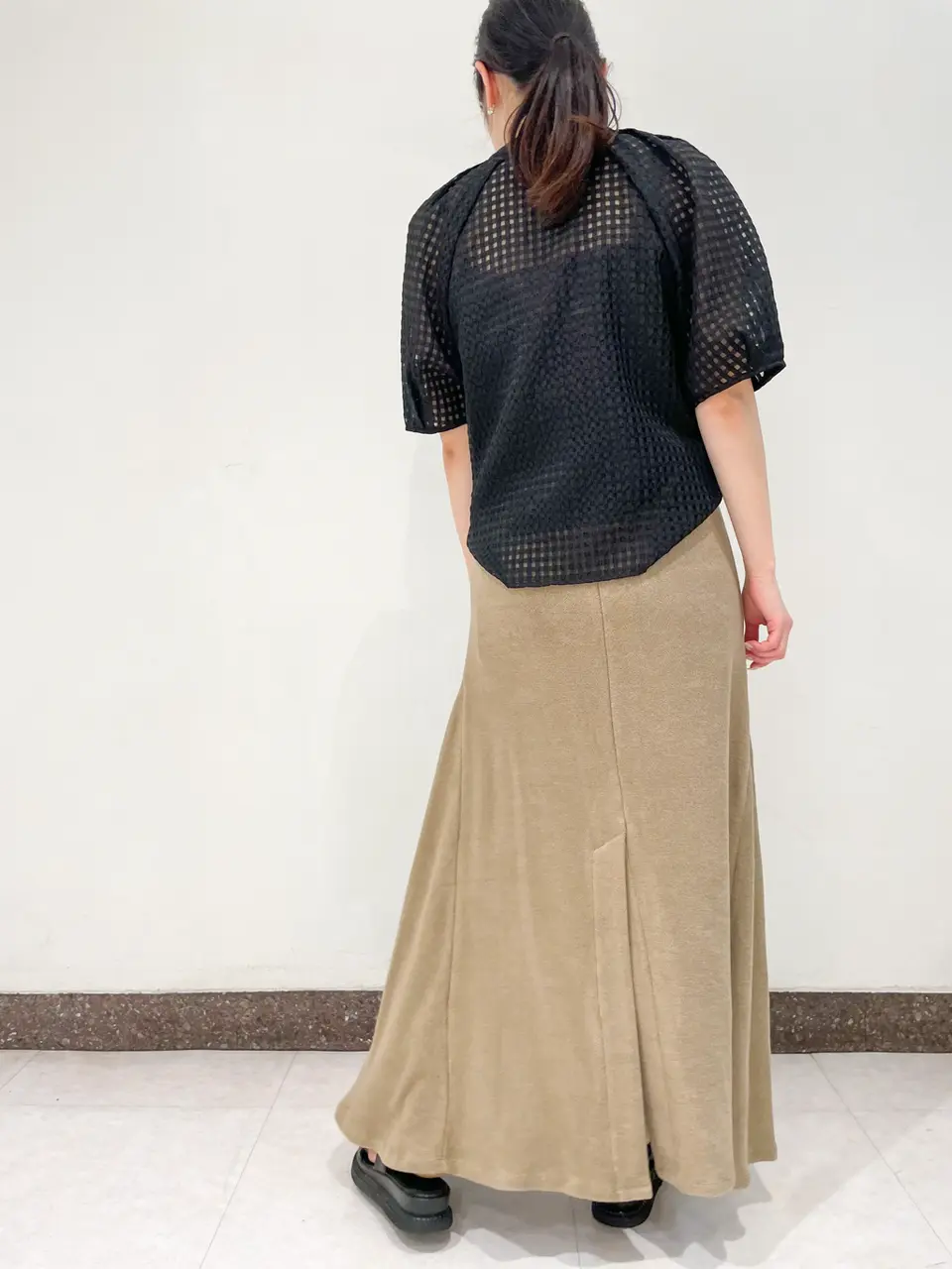 GRACE CONTINENTAL The Banquet SHOKO コーディネート画像