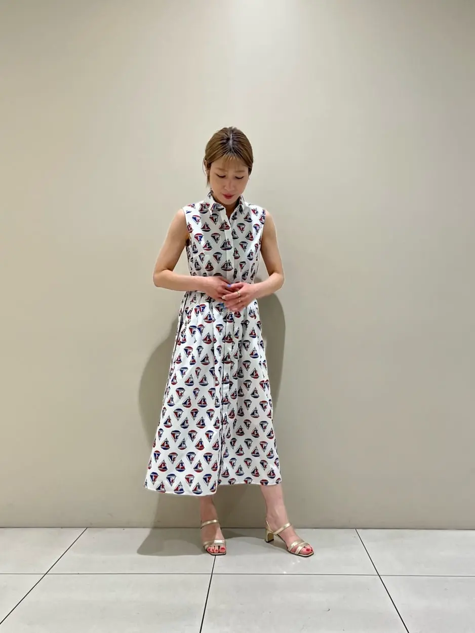 GRACE CONTINENTAL The Banquet 泉　智子 コーディネート画像