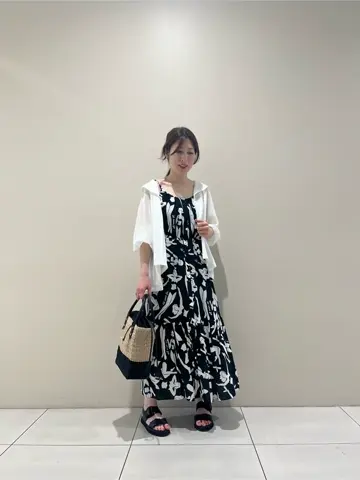 GRACE CONTINENTAL The Banquet 泉　智子 コーディネート画像