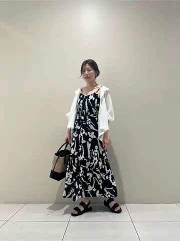 GRACE CONTINENTAL The Banquet 泉　智子 コーディネート画像