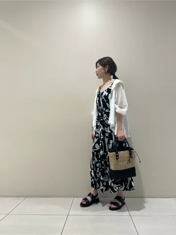 GRACE CONTINENTAL The Banquet 泉　智子 コーディネート画像