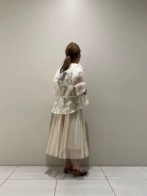 GRACE CONTINENTAL The Banquet 泉　智子 コーディネート画像