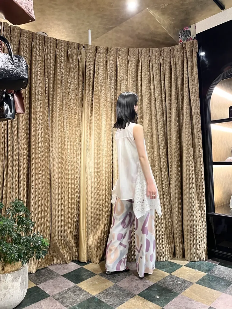 GRACE CONTINENTAL The Banquet yuri コーディネート画像