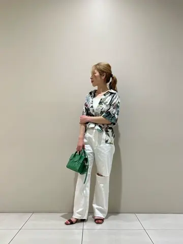 GRACE CONTINENTAL The Banquet 泉　智子 コーディネート画像