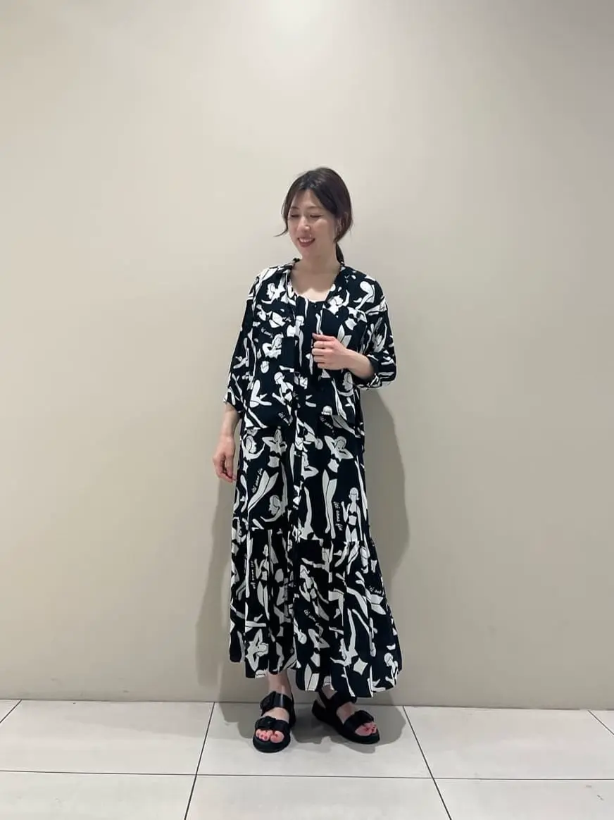 GRACE CONTINENTAL The Banquet 泉　智子 コーディネート画像