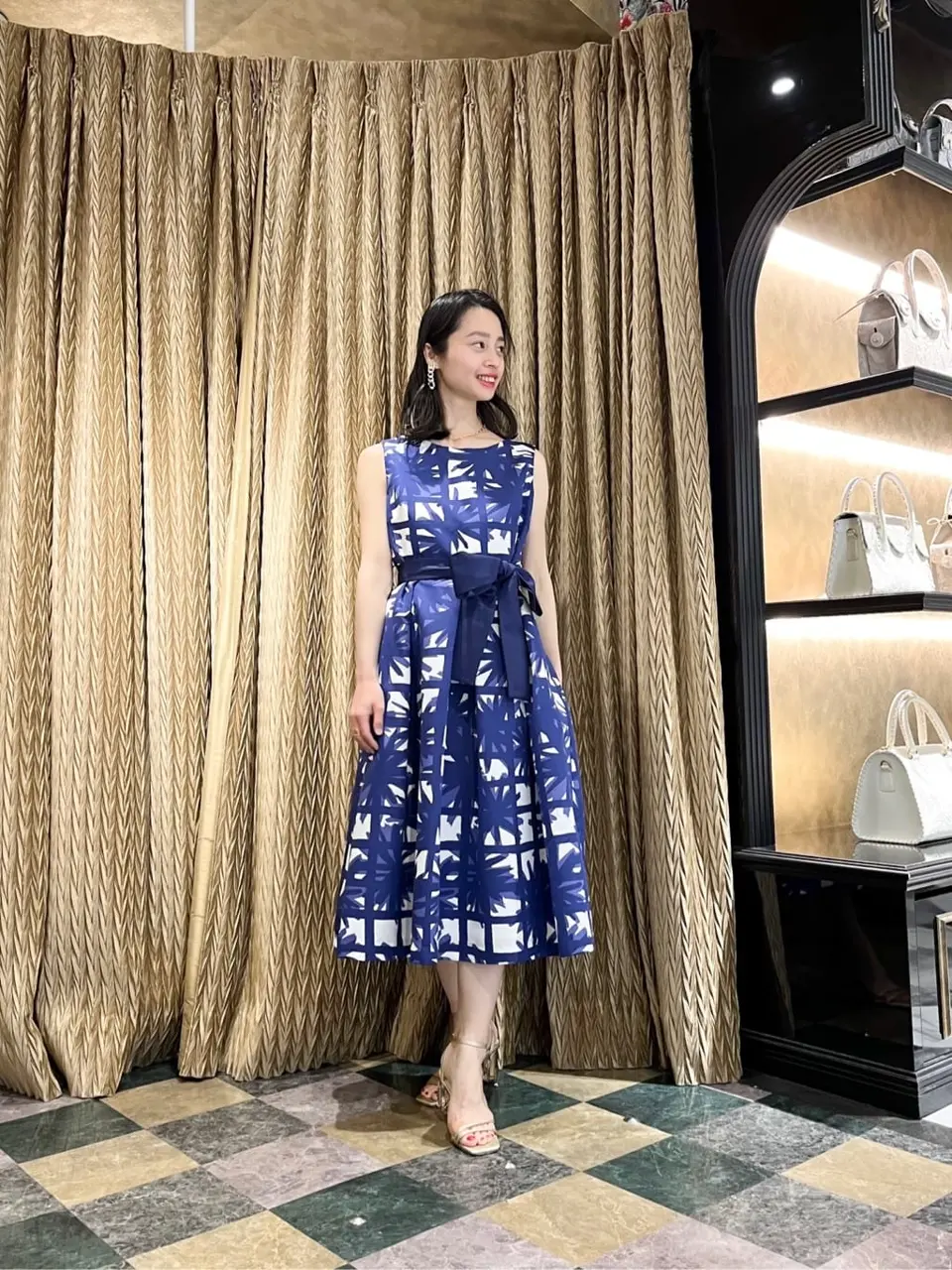 GRACE CONTINENTAL The Banquet yuri コーディネート画像