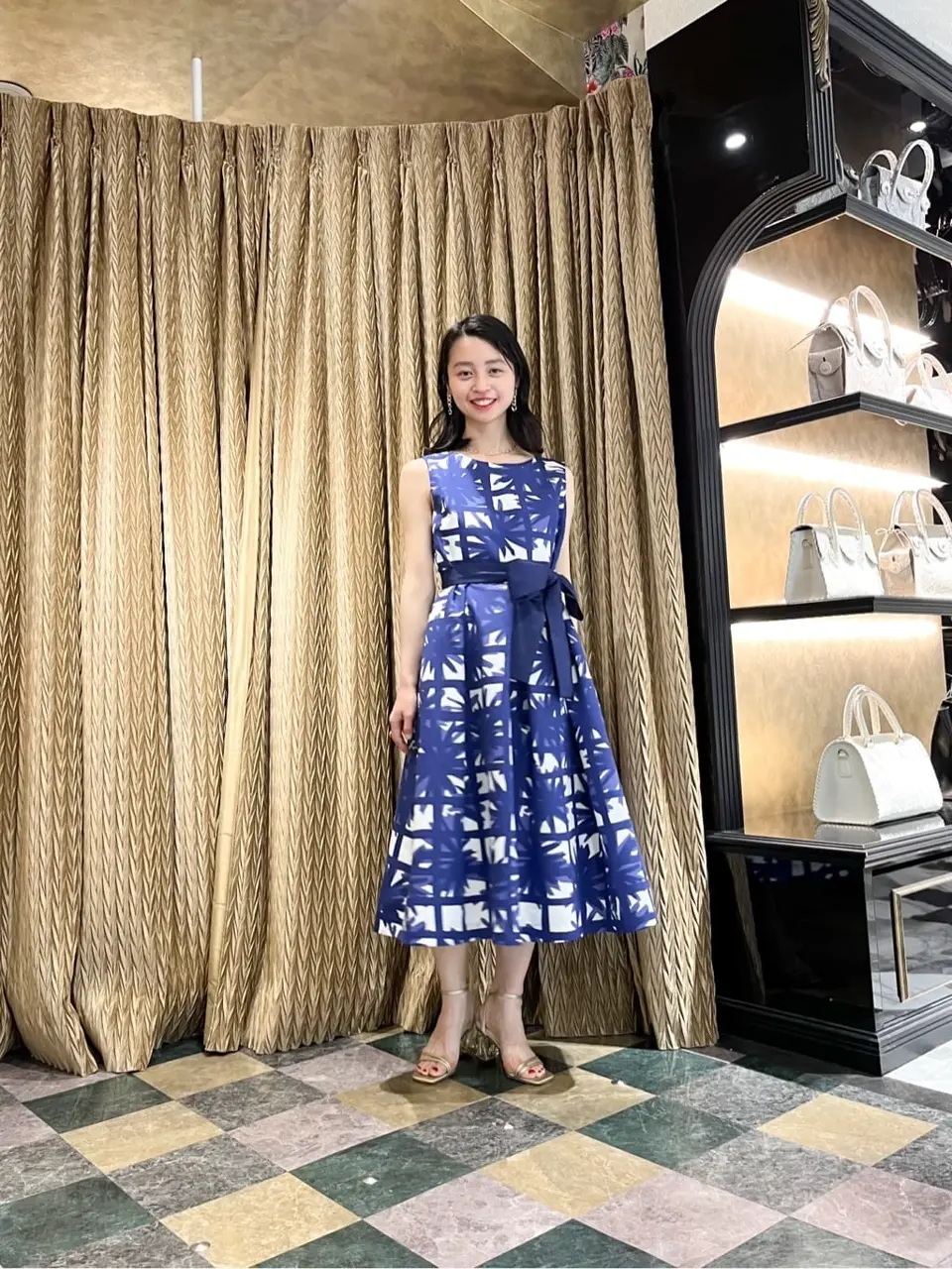 GRACE CONTINENTAL The Banquet yuri コーディネート画像