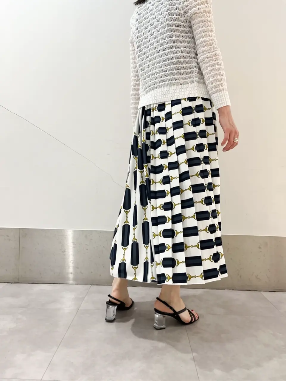 GRACE CONTINENTAL The Banquet yuri コーディネート画像