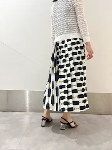 GRACE CONTINENTAL The Banquet yuri コーディネート画像