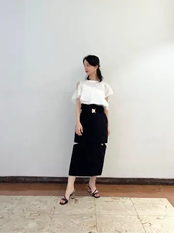 GRACE CONTINENTAL The Banquet yuri コーディネート画像