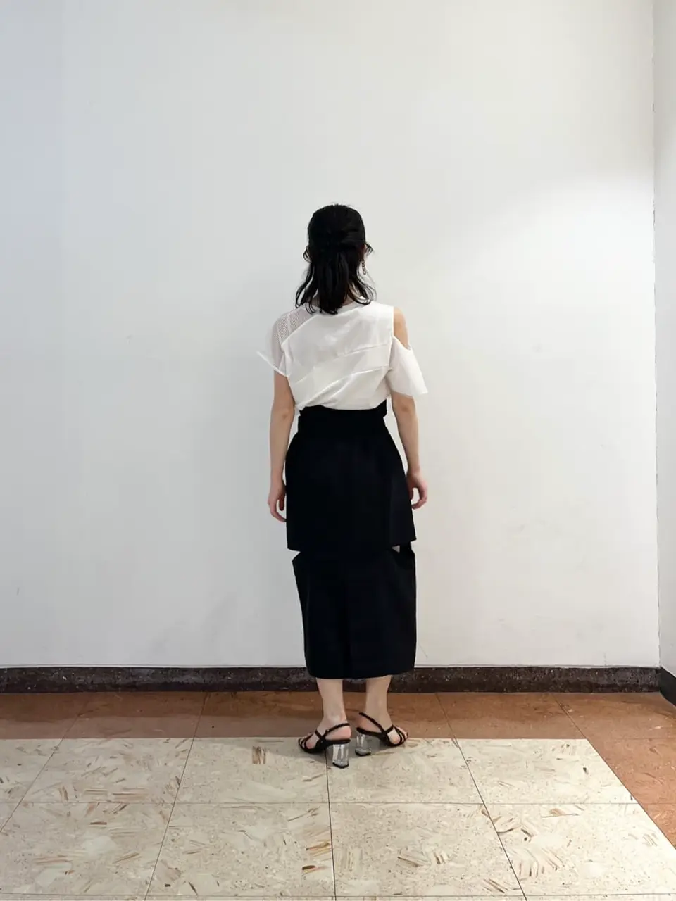 GRACE CONTINENTAL The Banquet yuri コーディネート画像