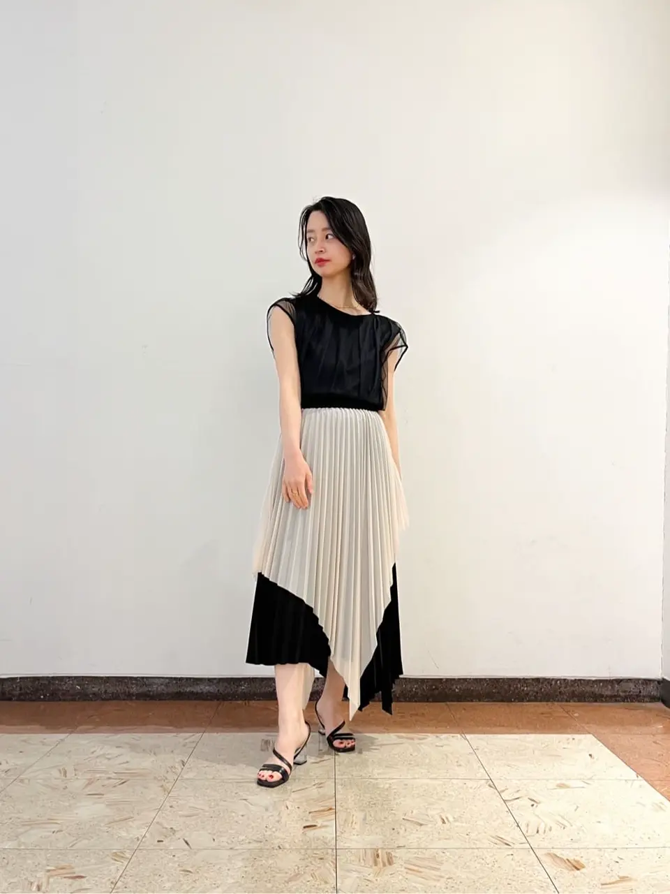 GRACE CONTINENTAL The Banquet yuri コーディネート画像