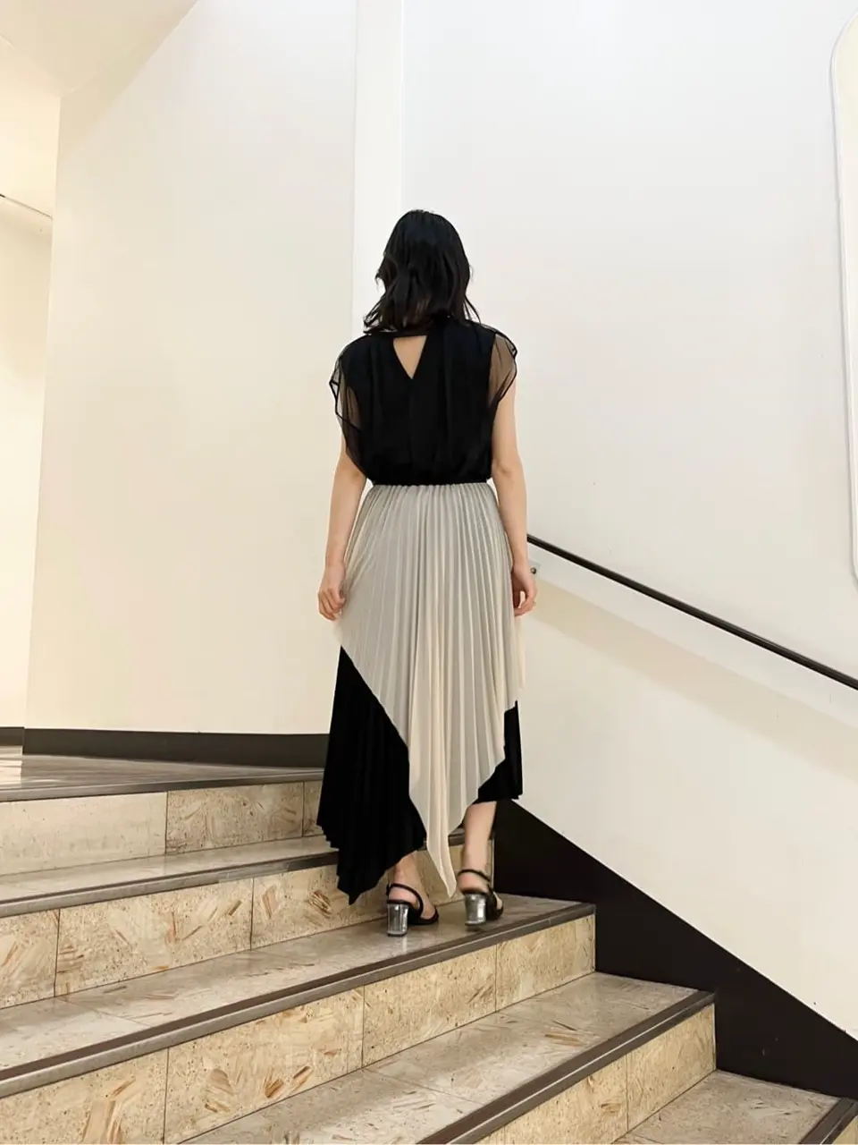 GRACE CONTINENTAL The Banquet yuri コーディネート画像