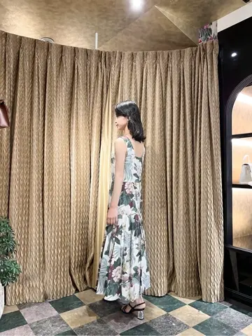 GRACE CONTINENTAL The Banquet yuri コーディネート画像