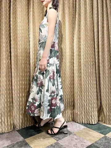 GRACE CONTINENTAL The Banquet yuri コーディネート画像