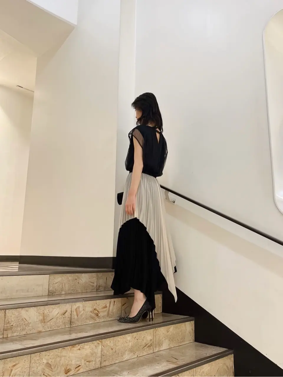 GRACE CONTINENTAL The Banquet yuri コーディネート画像