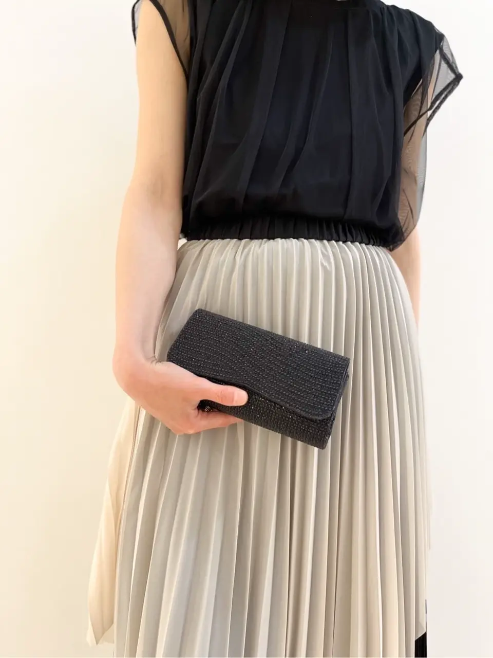 GRACE CONTINENTAL The Banquet yuri コーディネート画像