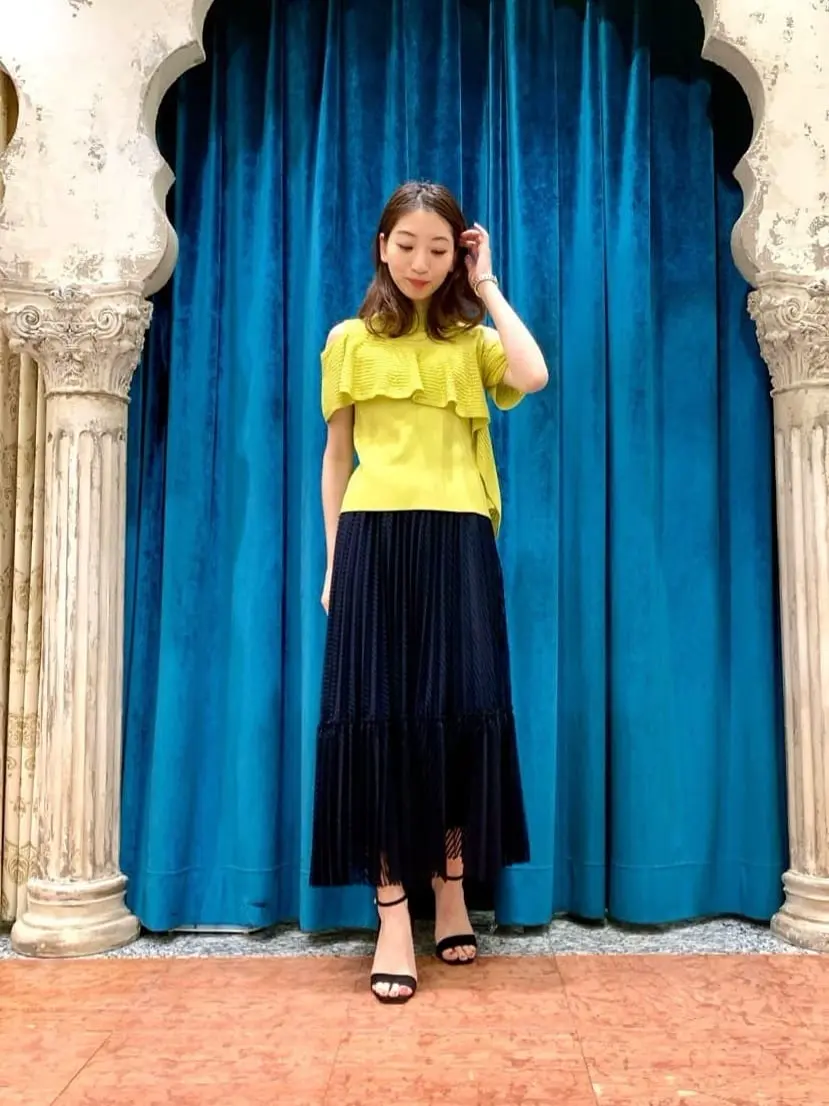 GRACE CONTINENTAL The Banquet eri コーディネート画像