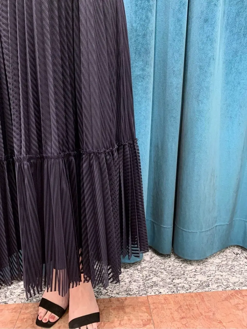 GRACE CONTINENTAL The Banquet eri コーディネート画像