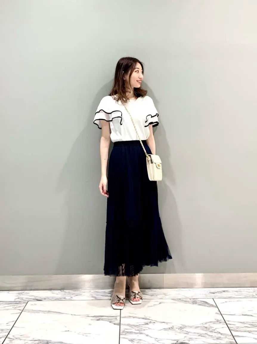 GRACE CONTINENTAL The Banquet eri コーディネート画像