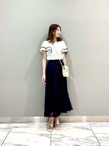 GRACE CONTINENTAL The Banquet eri コーディネート画像