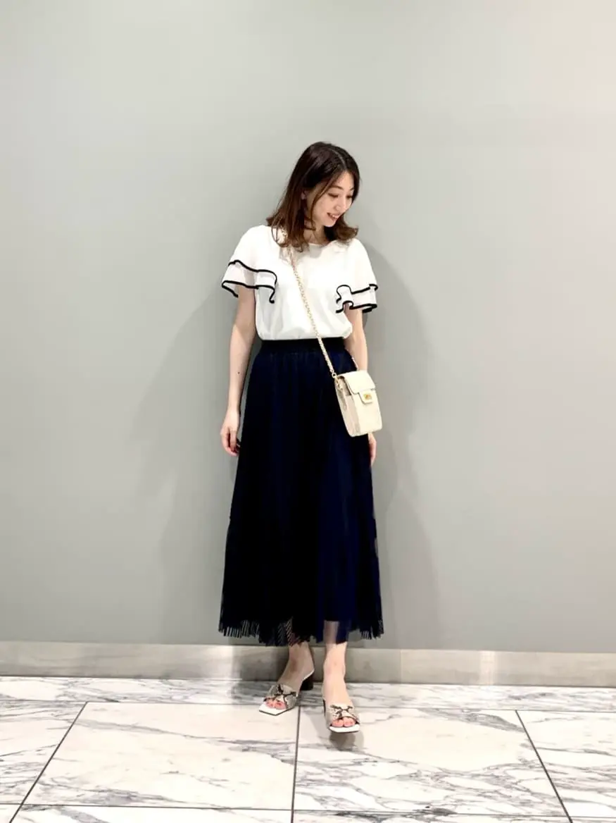 GRACE CONTINENTAL The Banquet eri コーディネート画像