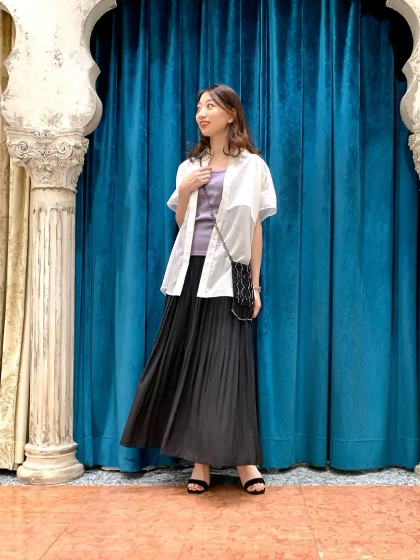 GRACE CONTINENTAL The Banquet eri コーディネート画像