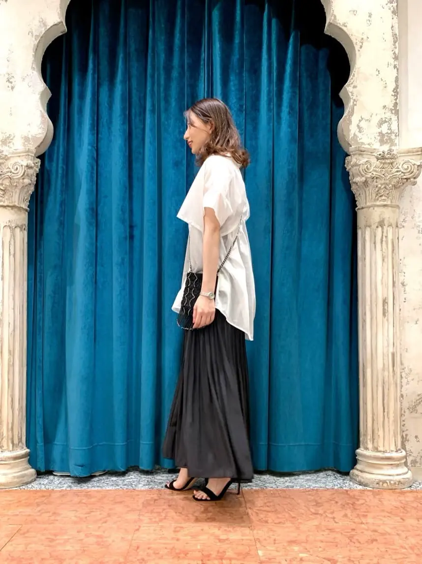 GRACE CONTINENTAL The Banquet eri コーディネート画像