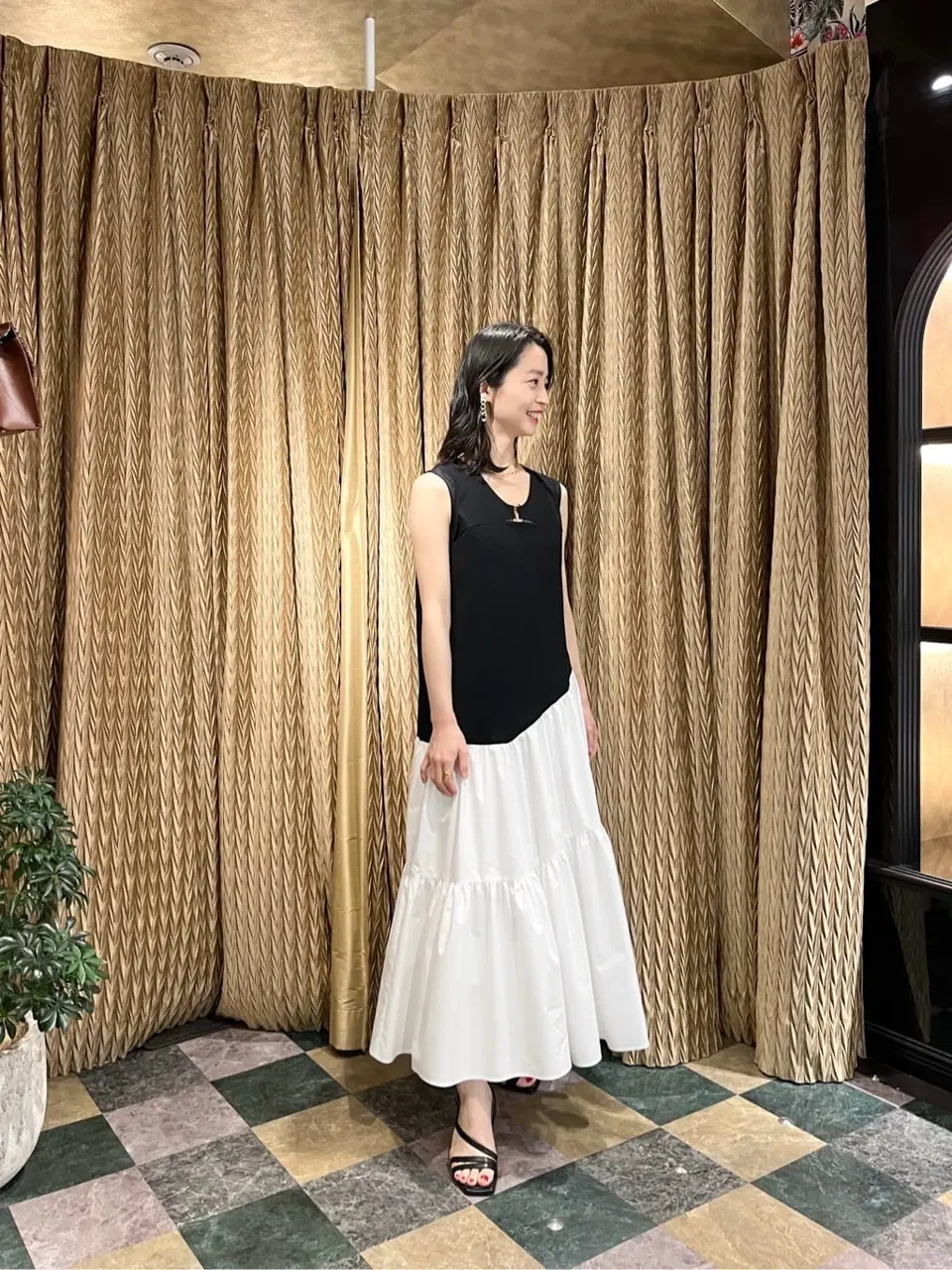 GRACE CONTINENTAL The Banquet yuri コーディネート画像