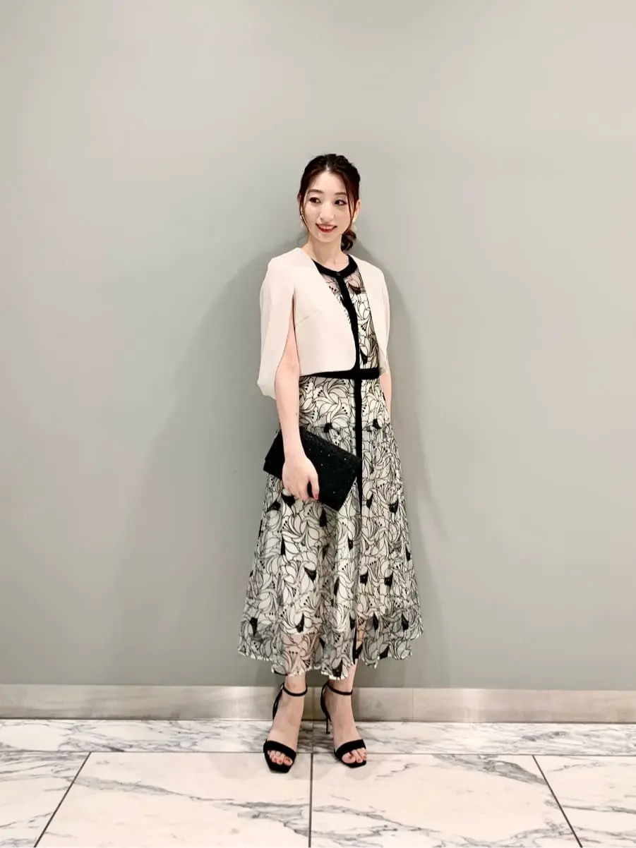 GRACE CONTINENTAL The Banquet eri コーディネート画像