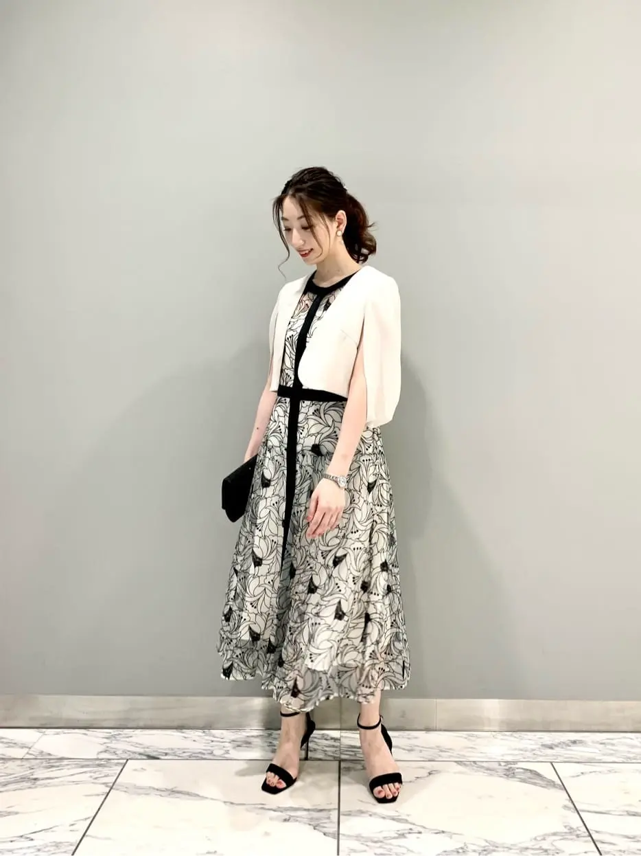 GRACE CONTINENTAL The Banquet eri コーディネート画像