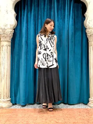 GRACE CONTINENTAL The Banquet eri コーディネート画像