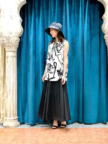 GRACE CONTINENTAL The Banquet eri コーディネート画像