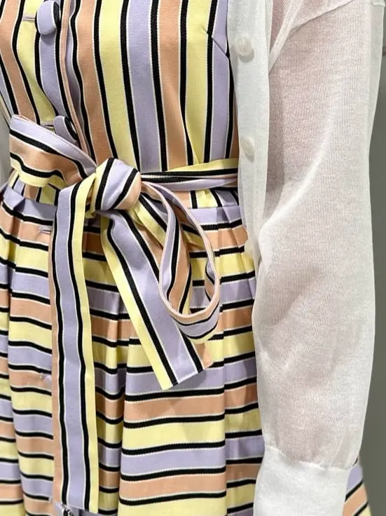 GRACE CONTINENTAL The Banquet 中根　里帆 コーディネート画像