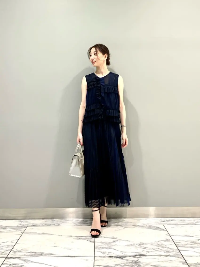 GRACE CONTINENTAL The Banquet eri コーディネート画像