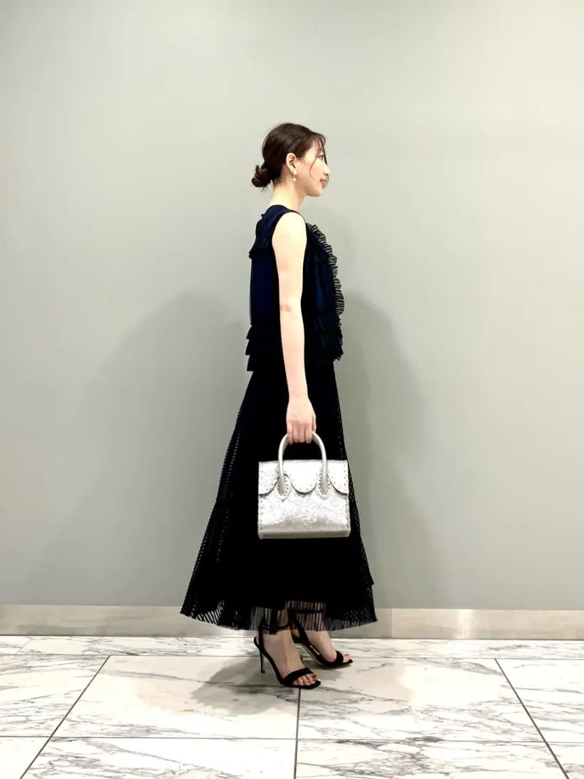 GRACE CONTINENTAL The Banquet eri コーディネート画像