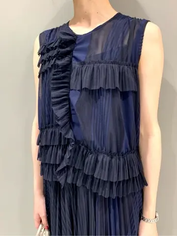 GRACE CONTINENTAL The Banquet eri コーディネート画像