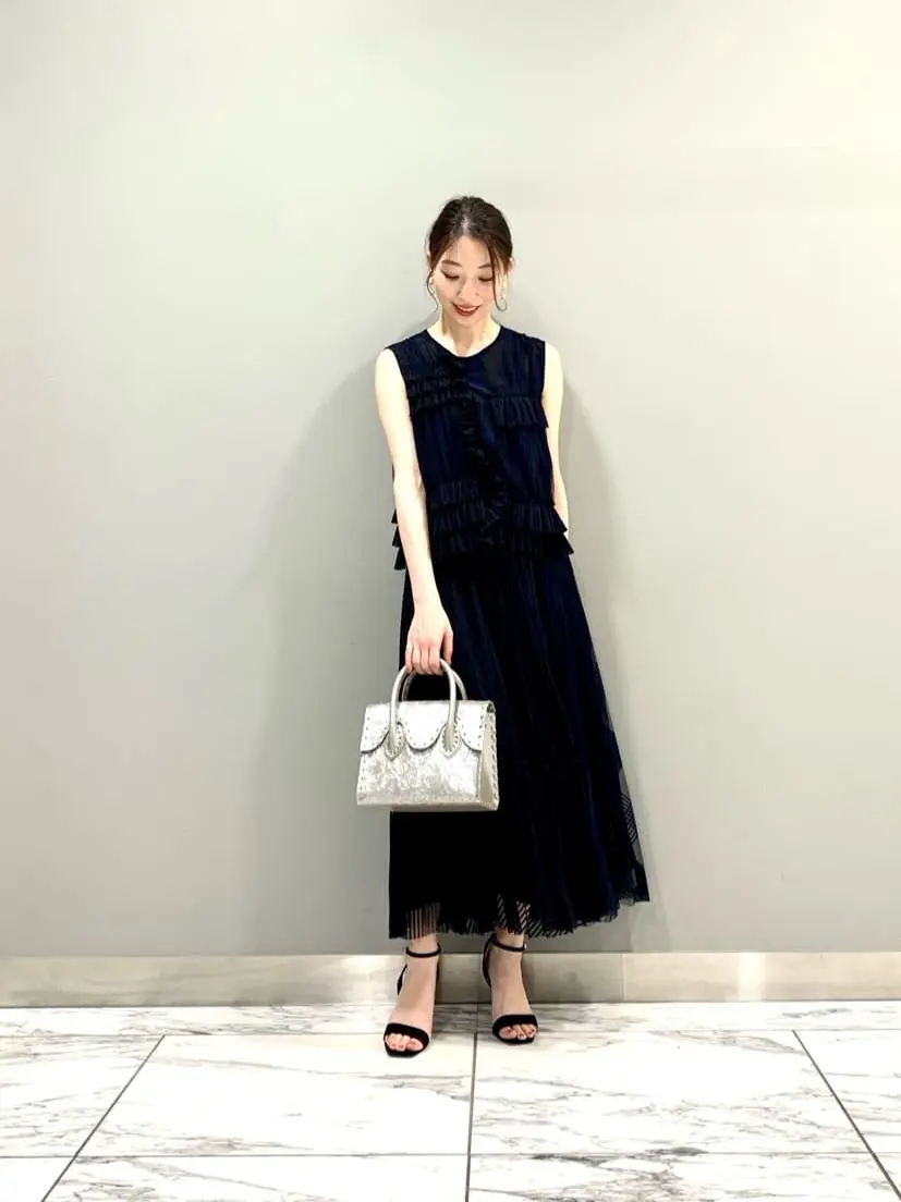 GRACE CONTINENTAL The Banquet eri コーディネート画像