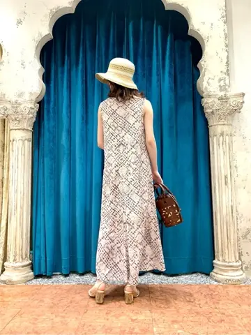 GRACE CONTINENTAL The Banquet eri コーディネート画像